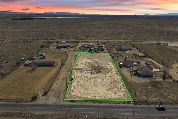 98 Van Camp Boulevard, Los Lunas, NM 87031