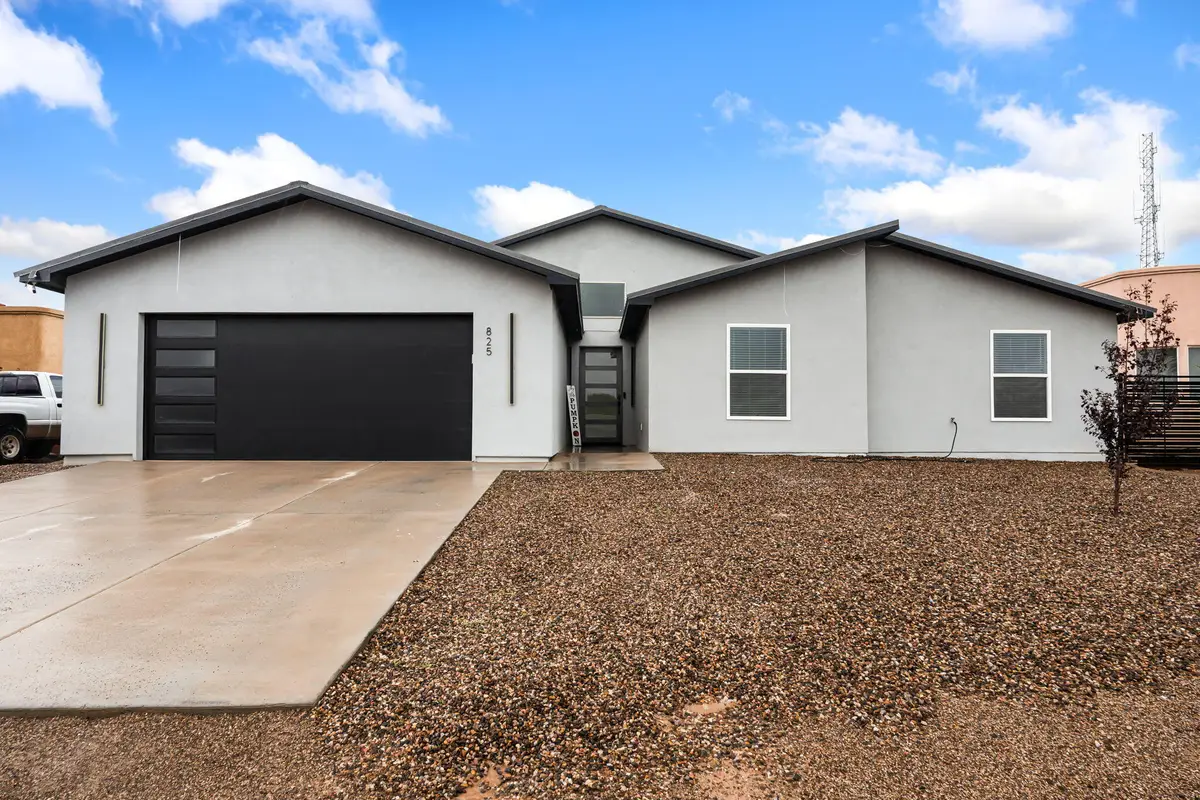 825 3rd Street Ne, Rio Rancho, NM 87124 - #1