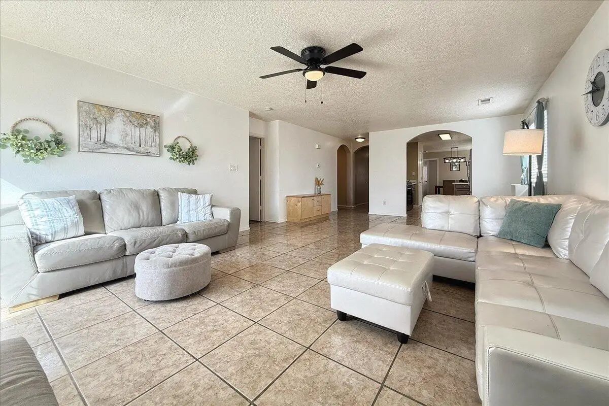 8408 Zydecko Avenue Sw, Albuquerque, NM 87121 - #1