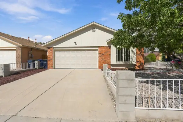 7701 Santa Lucia Street Nw, Albuquerque, NM 87120