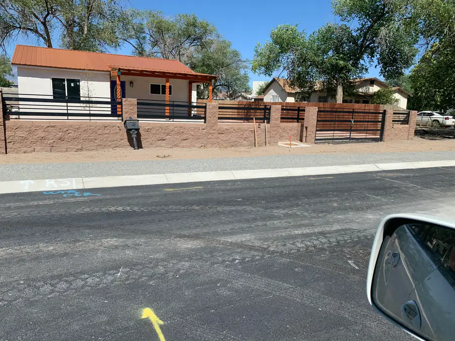 914 Gatewood Avenue Sw, Albuquerque, NM 87105 - #3