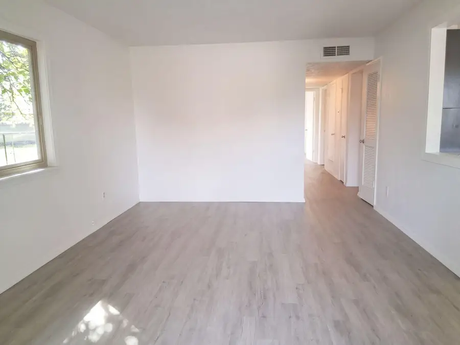 1817 Corte Eduardo Street Sw, Albuquerque, NM 87105 - #3