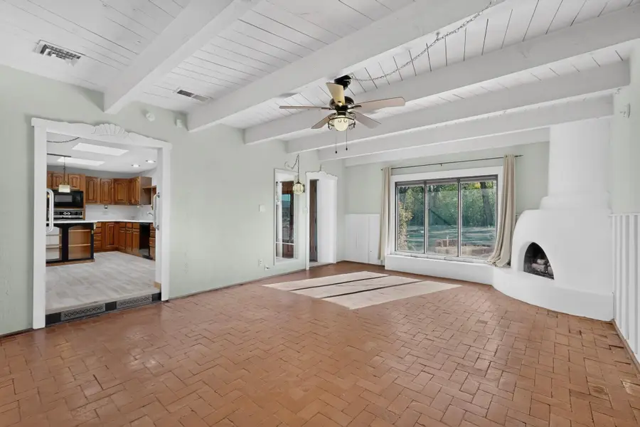 225 Willow Road Nw, Albuquerque, NM 87107 - #3