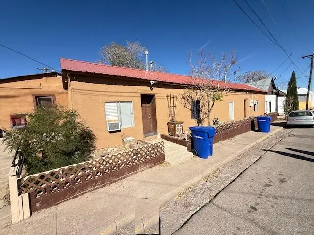207 & 213 Mt Carmel Avenue, Socorro, NM 87801 - #1