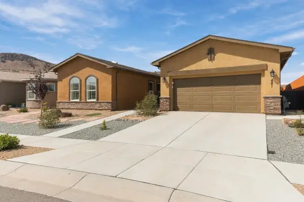481 Pecos River Road Sw, Los Lunas, NM 87031