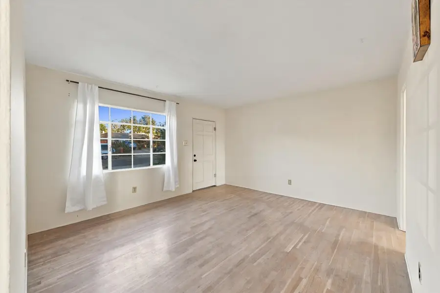 1311 Dartmouth Drive Ne, Albuquerque, NM 87106 - #3