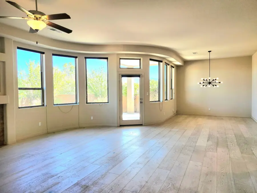 5308 Sacate Avenue Nw, Albuquerque, NM 87120 - #3