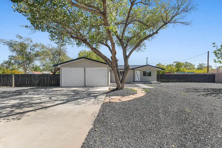5732 Wood Road Sw, Albuquerque, NM 87105 - #3