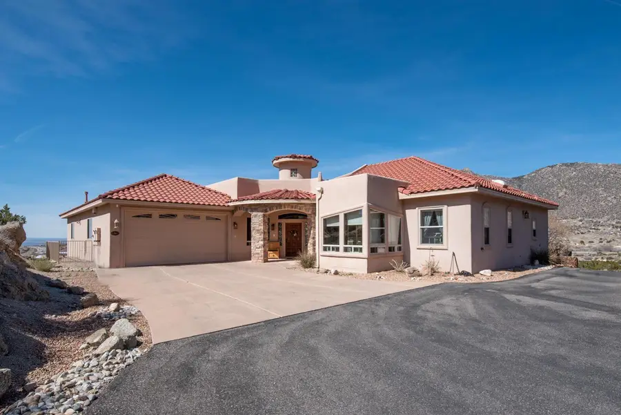 26 Desert Sky Road Se, Albuquerque, NM 87123 - #3