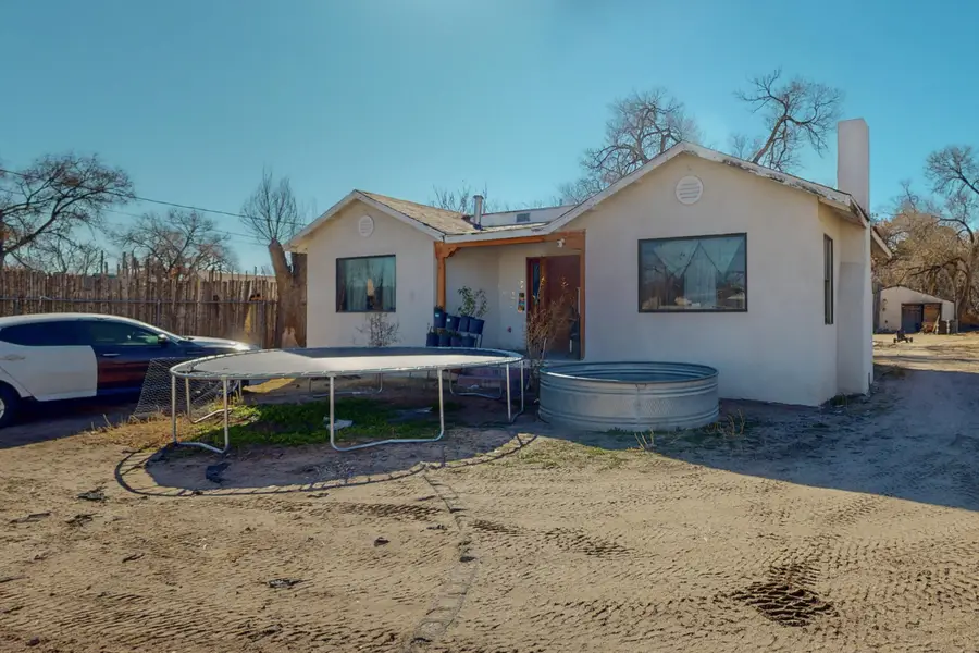 847 Gatewood Avenue Sw, Albuquerque, NM 87105 - #3