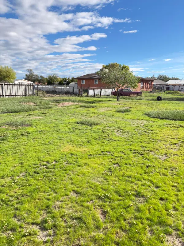 522 W Aragon Road, Belen, NM 87002