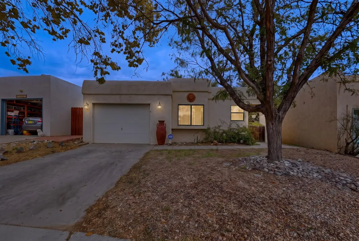 7315 Platero Place Nw, Albuquerque, NM 87120 - #1