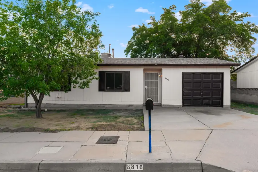 8816 Robby Avenue Sw, Albuquerque, NM 87121 - #2