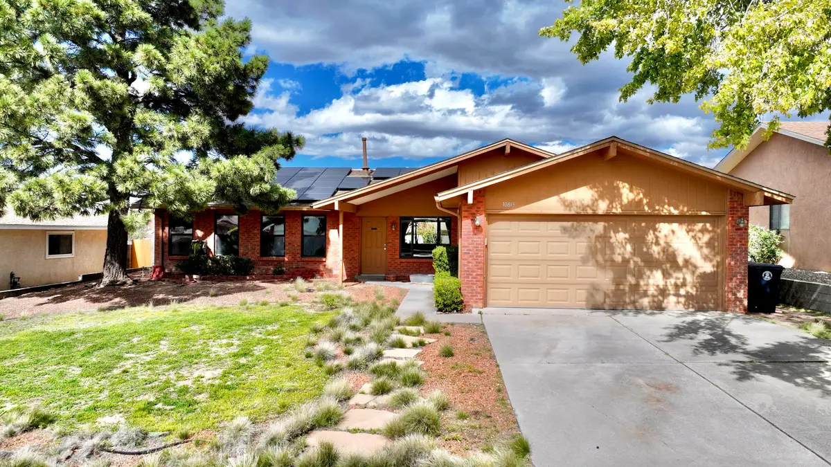 10813 Hagen Road Ne, Albuquerque, NM 87111 - #1