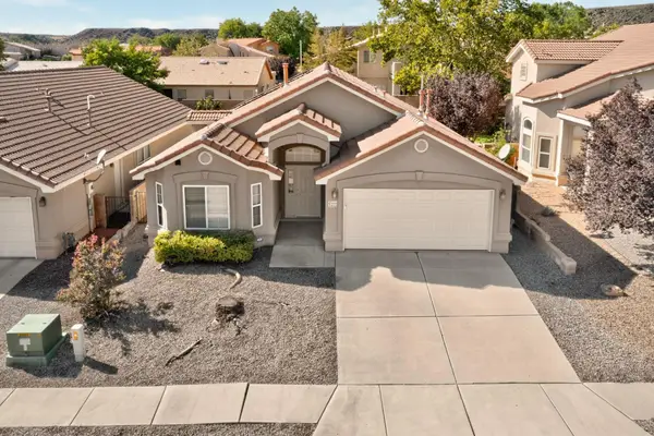 9215 Drolet Drive Nw, Albuquerque, NM 87114