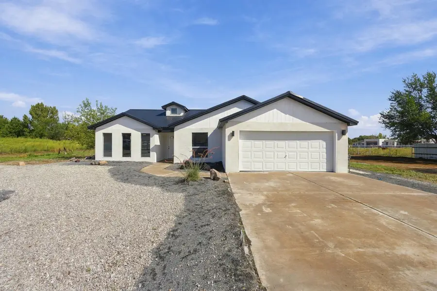 15 Omar Road, Los Lunas, NM 87031 - #2