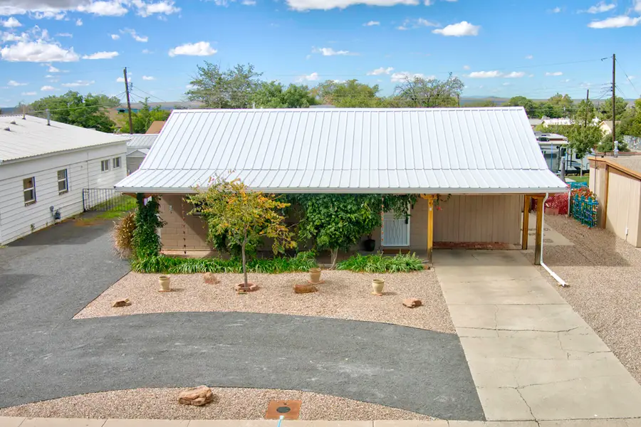 2733 Florida Street Ne, Albuquerque, NM 87110 - #3