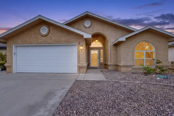 9804 Tapatio Drive Nw, Albuquerque, NM 87114