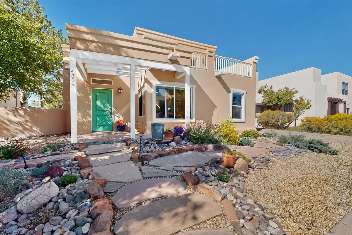 4309 Vuelta Dorado, Santa Fe, NM 87507 - #1