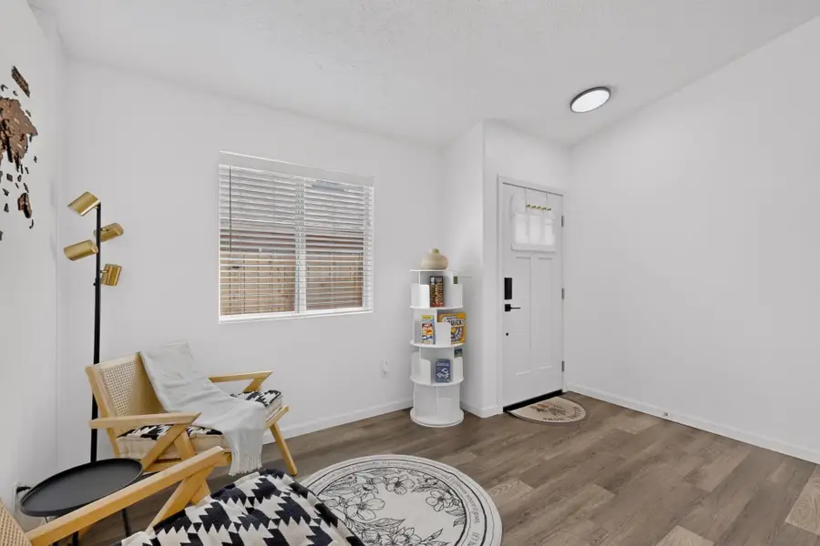 6009 Stargazer Avenue Nw, Albuquerque, NM 87114 - #3