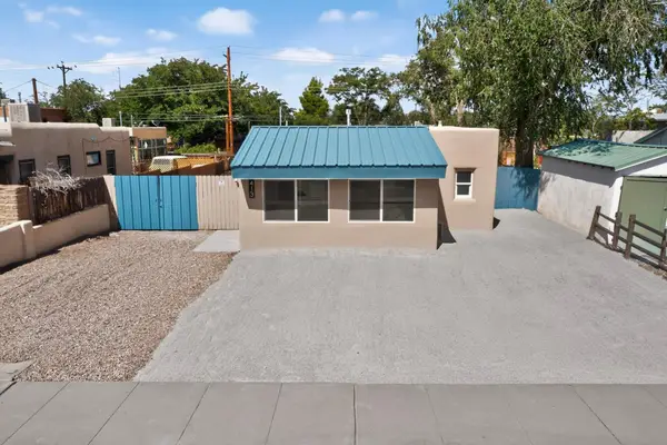 413 Princeton Drive Se, Albuquerque, NM 87106