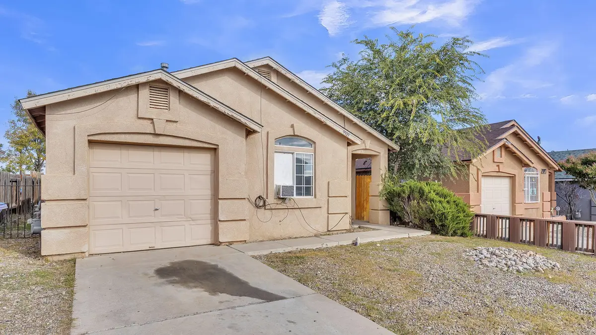 9909 Lauren Avenue Sw, Albuquerque, NM 87121 - #1