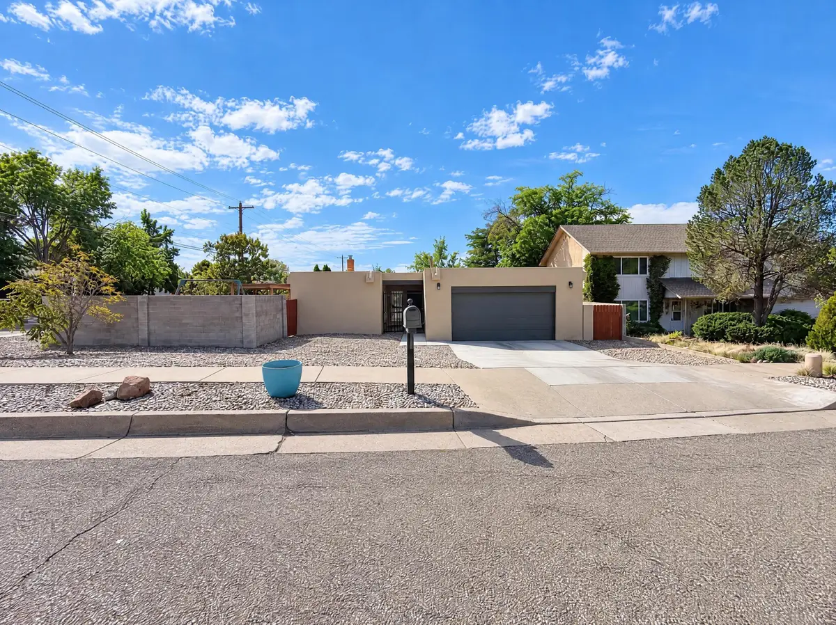 10336 Karen Avenue Ne, Albuquerque, NM 87111 - #1