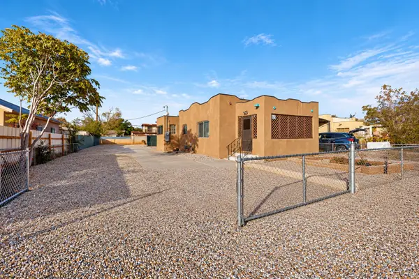 1715 Indian School Road Nw, Albuquerque, NM 87104