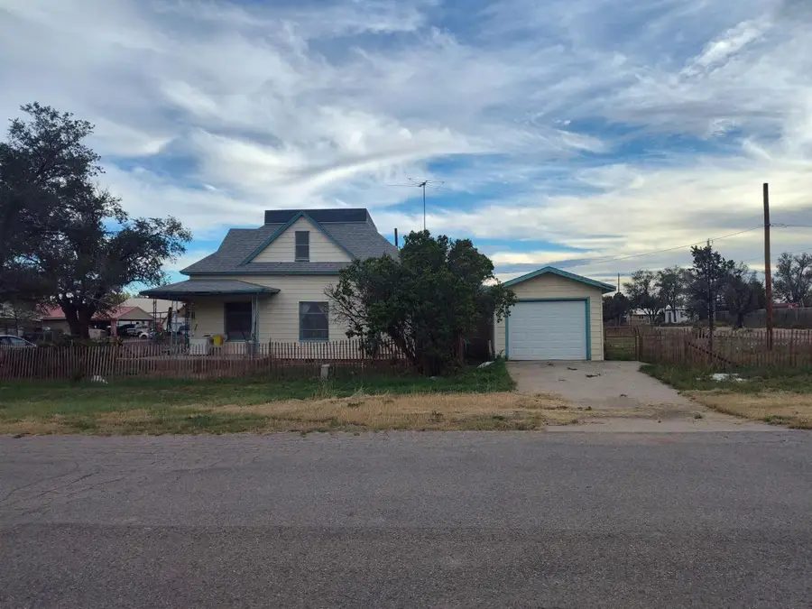 201 S Sunset Avenue, Mountainair, NM 87036 - #3