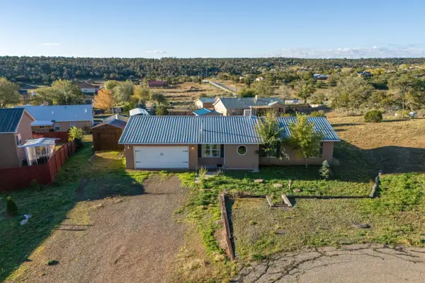 8 Rockrose Court, Edgewood, NM 87015