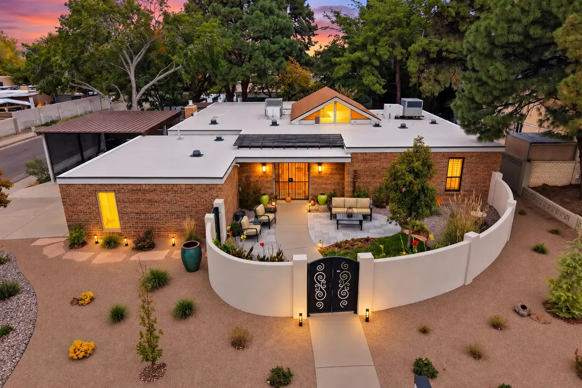 7401 Arroyo Del Oso Avenue Ne, Albuquerque, NM 87109 - #1