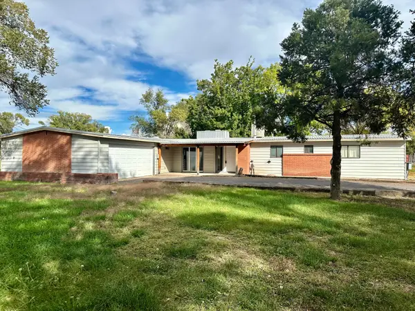 930 W Bosque Loop, Bosque Farms, NM 87068
