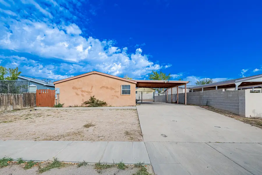 9409 Vista Del Valle Street Sw, Albuquerque, NM 87121 - #2