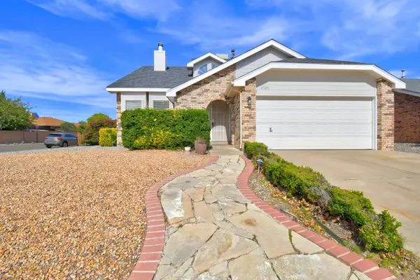 4725 Snapdragon Road Nw, Albuquerque, NM 87120