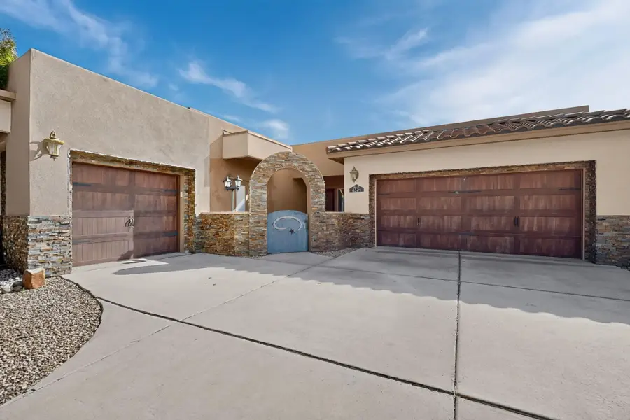 6324 Camino De Paz Road Nw, Albuquerque, NM 87120 - #3
