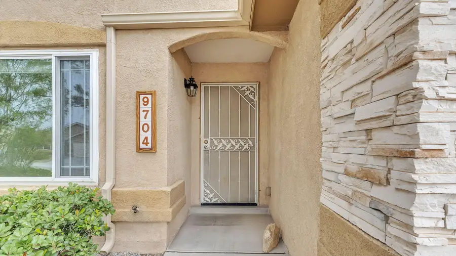 9704 Mogollon Drive Nw, Albuquerque, NM 87114 - #2