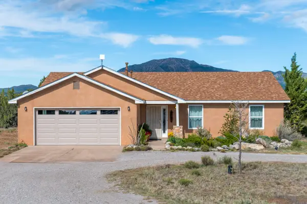 25 Cajun Court, Edgewood, NM 87015