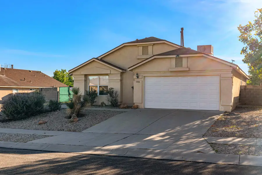 5716 Aida Road Nw, Albuquerque, NM 87114 - #2