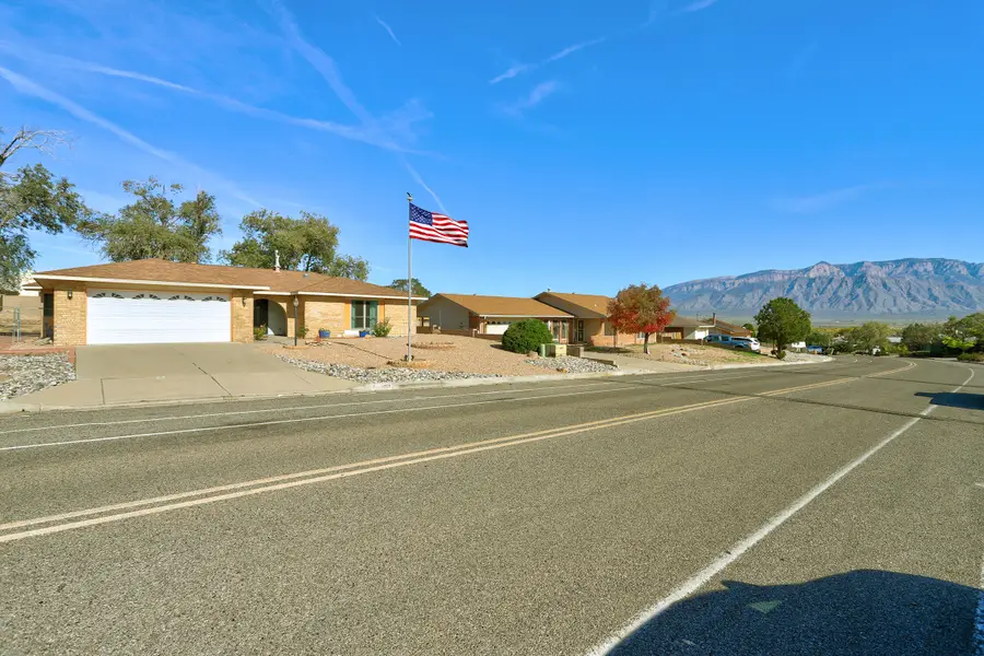 1013 Sandia Vista Road Ne, Rio Rancho, NM 87144 - #3