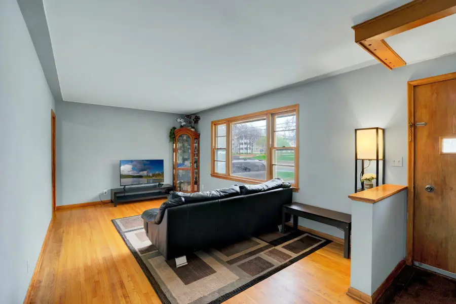 2708 Williams Drive, Burnsville, MN 55337 - Image #3