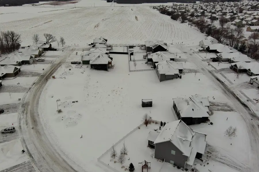 608 Summer Avenue Se, New Prague, MN 56071 - Image #2