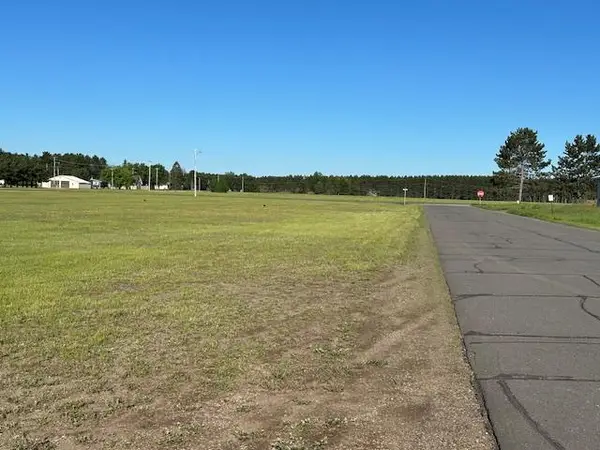 15 Commerce Road, Babbitt, MN 55706