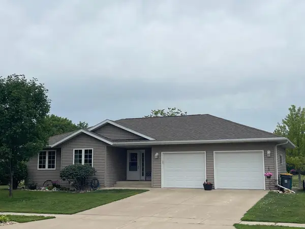 520 Harriett Drive, Marshall, MN 56258