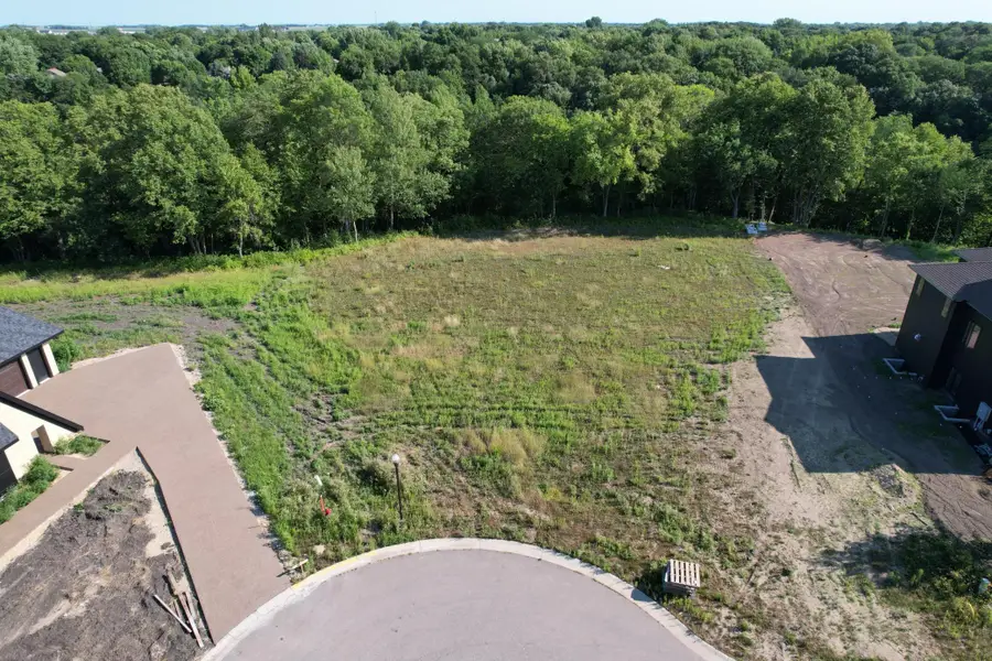 630 Marie Lane, North Mankato, MN 56003 - Image #2