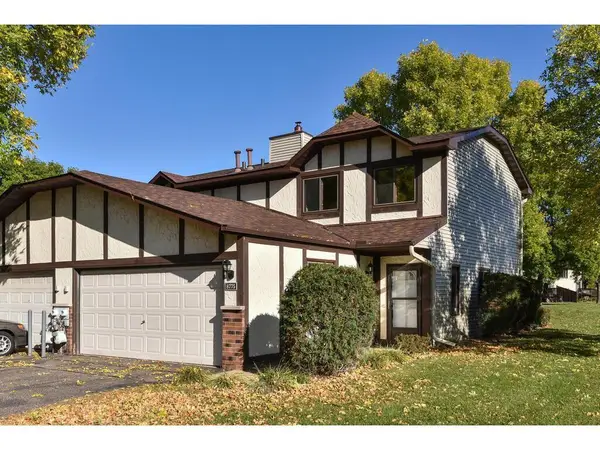 8775 Maplebrook Parkway N, Brooklyn Park, MN 55445