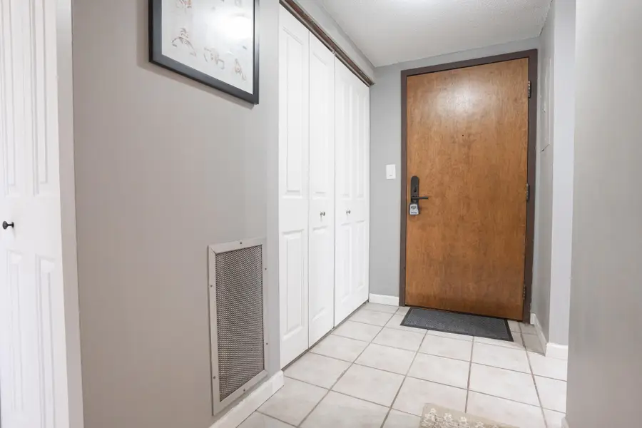 1920 S 1st Street #409, Minneapolis, MN 55454 - Image #2