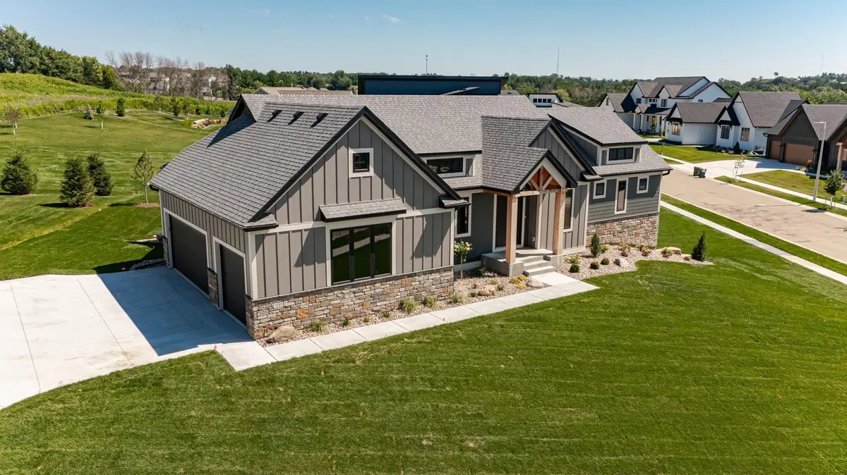 3185 Bella Terra Lane Ne, Rochester, MN 55906 - Image #1