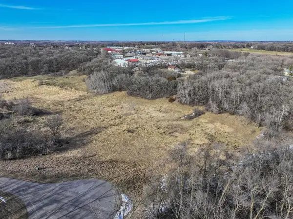 28642 Clarence Court, Paynesville, MN 56362