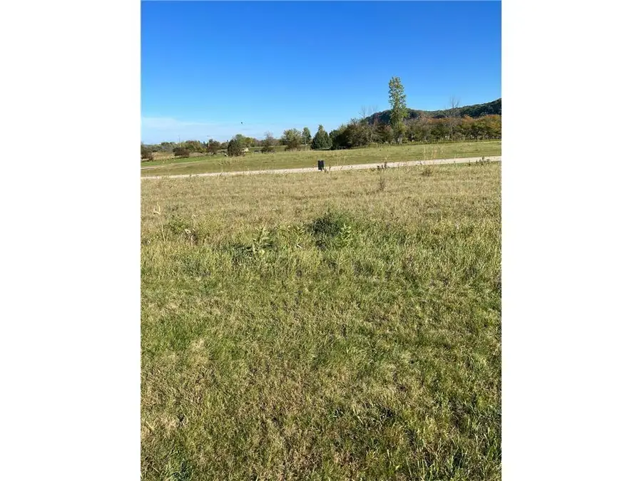 118 Medinah Circle E, Lake City, MN 55041 - Image #2