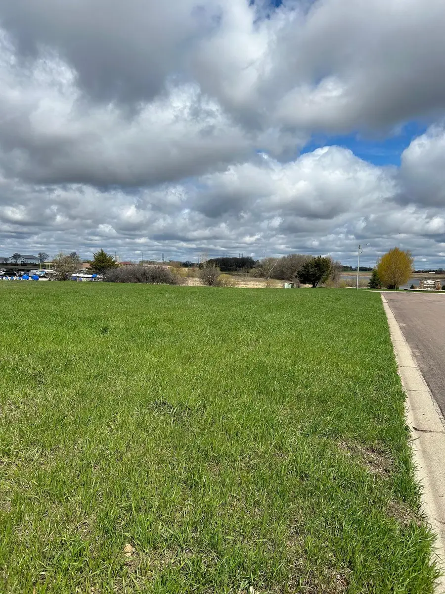 1121 Village Circle, Fergus Falls, MN 56537 - Image #2